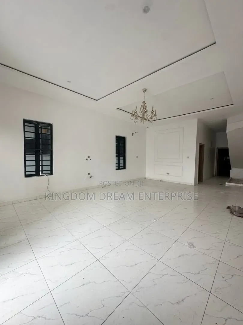 4bdrm Duplex in Ikate Lekki Lagos for rent in Ikate