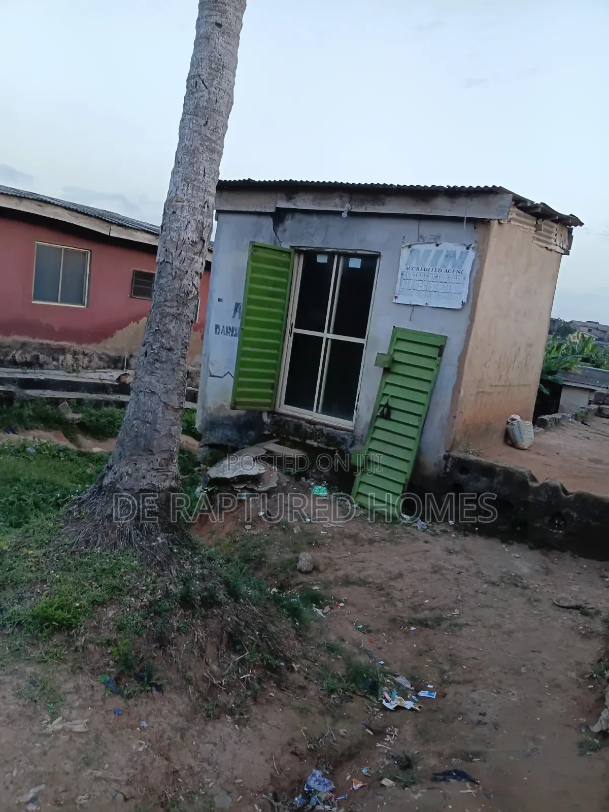 Distress House for Sales in Ayobo