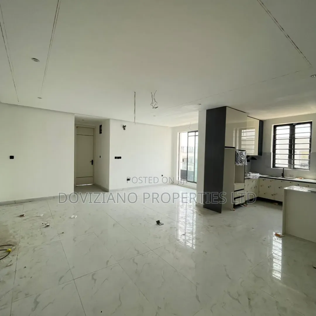 2bdrm Apartment in Lekki Phase 1 for sale in Lekki Phase 1