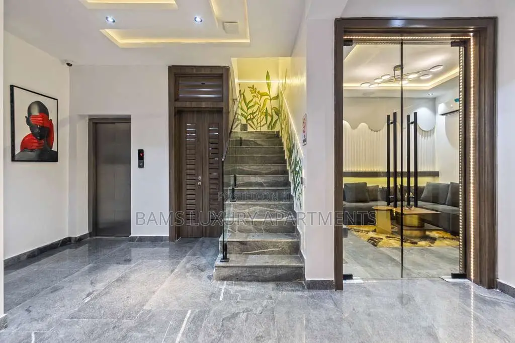 Shortlet Apartment in Lekki Phase 1 in Lekki Phase 1