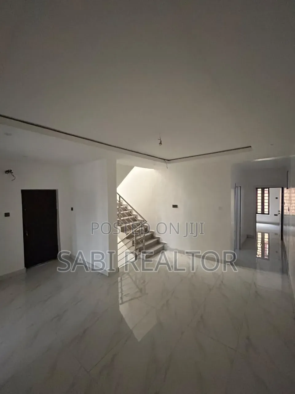 Furnished 5bdrm Duplex in Magodo Phase 1 for sale in GRA Phase 1