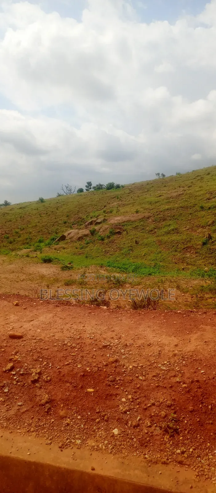 1000sqm of Estate Plot in Wasa