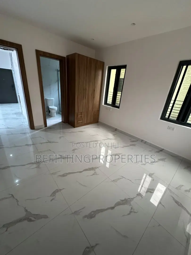 3bdrm Apartment in Yaba for rent in Yaba