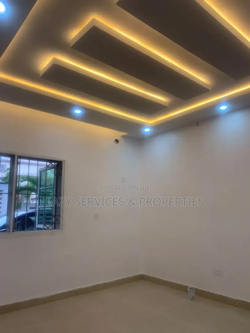 3bdrm Apartment in Lekki Phase One for rent in Lekki Phase 1