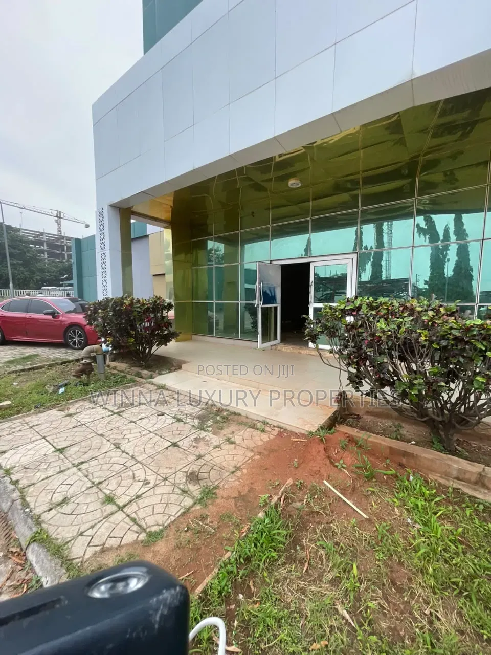 Office/Shop Space 138sqm in Central Business District