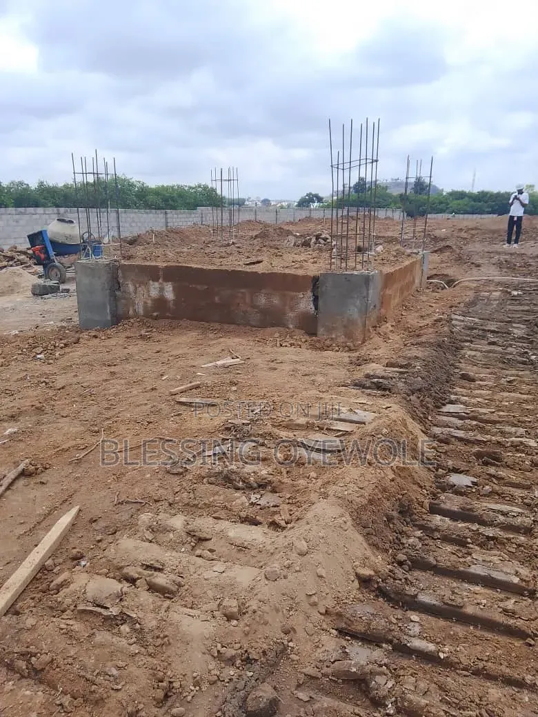 170sqm of Estate Plot Apo in Apo Resettlement