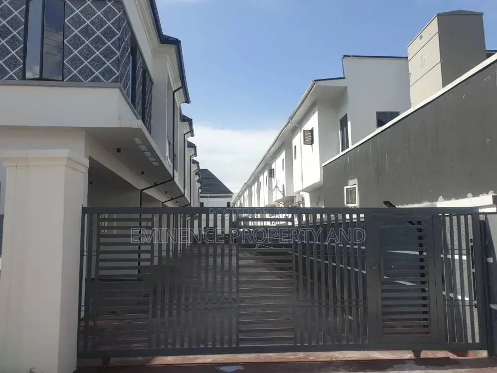 4bdrm Duplex in Lekki Expressway for rent in Lekki Expressway