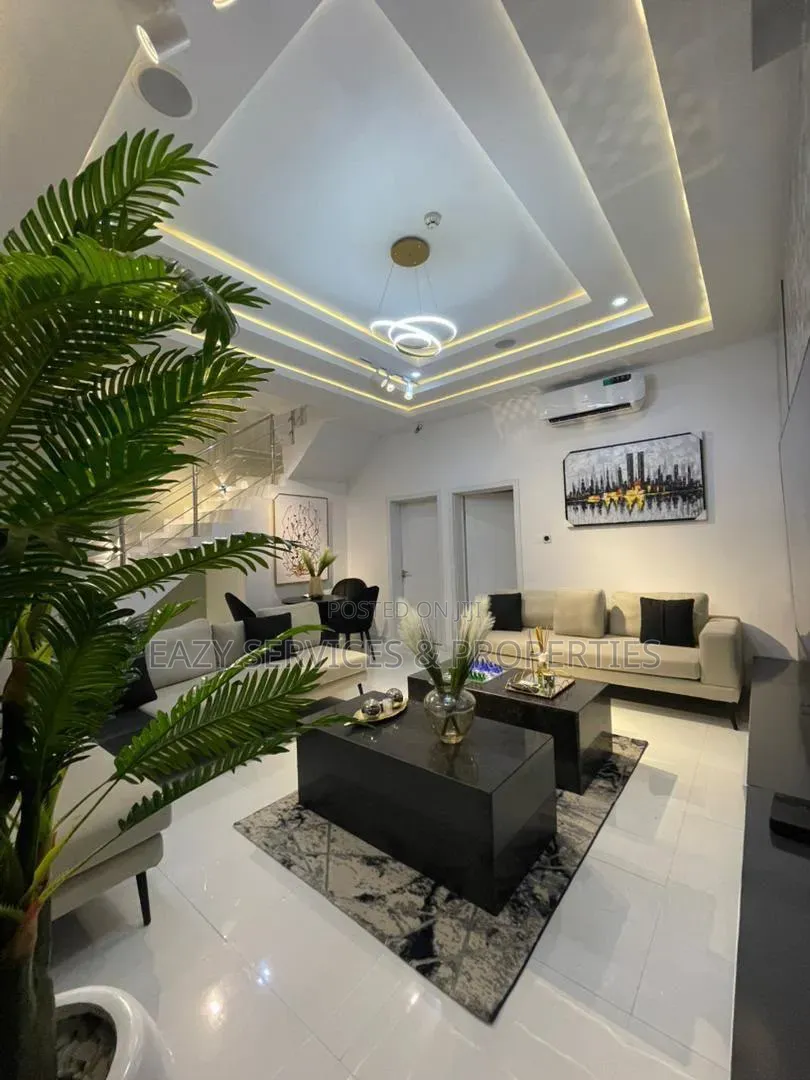 Furnished 4bdrm Duplex in Behind Pinnock Beach, Osapa london for rent in Osapa london
