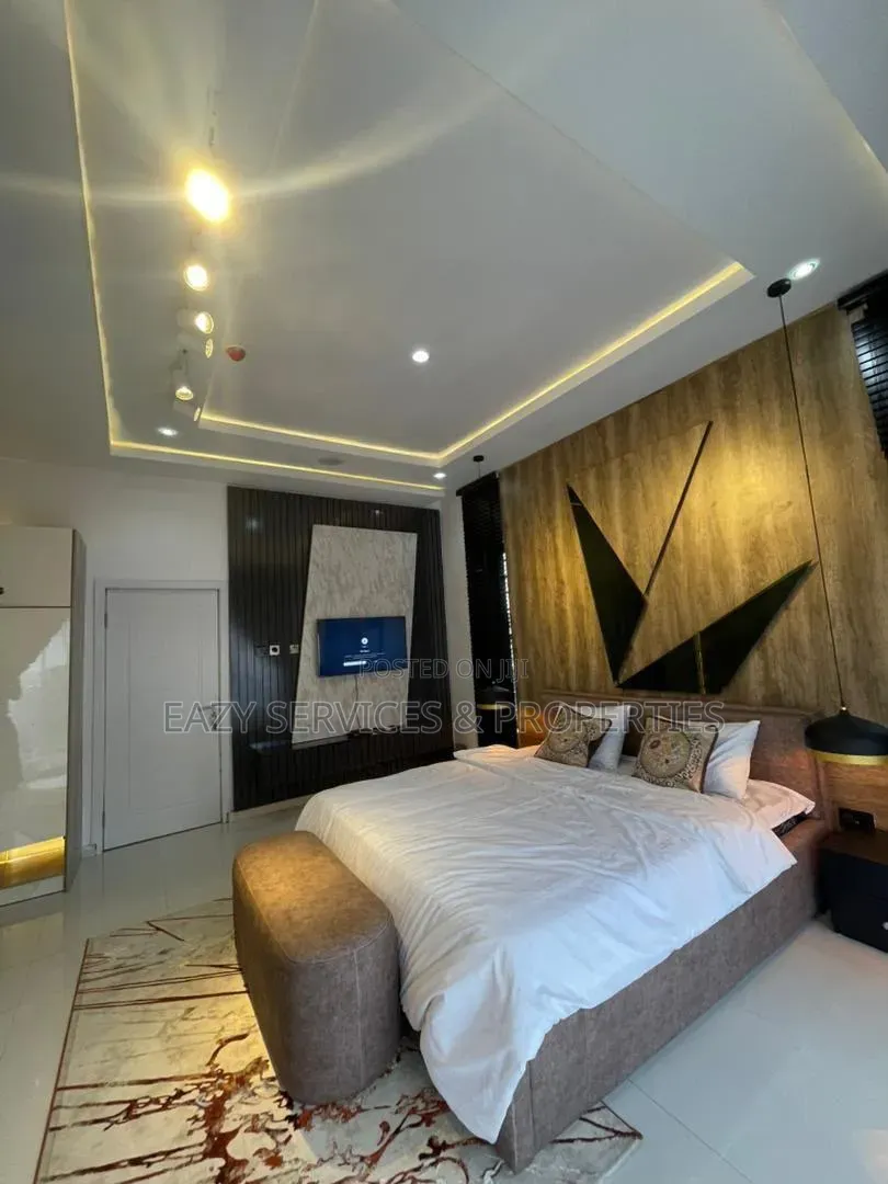 Furnished 4bdrm Duplex in Behind Pinnock Beach, Osapa london for rent in Osapa london