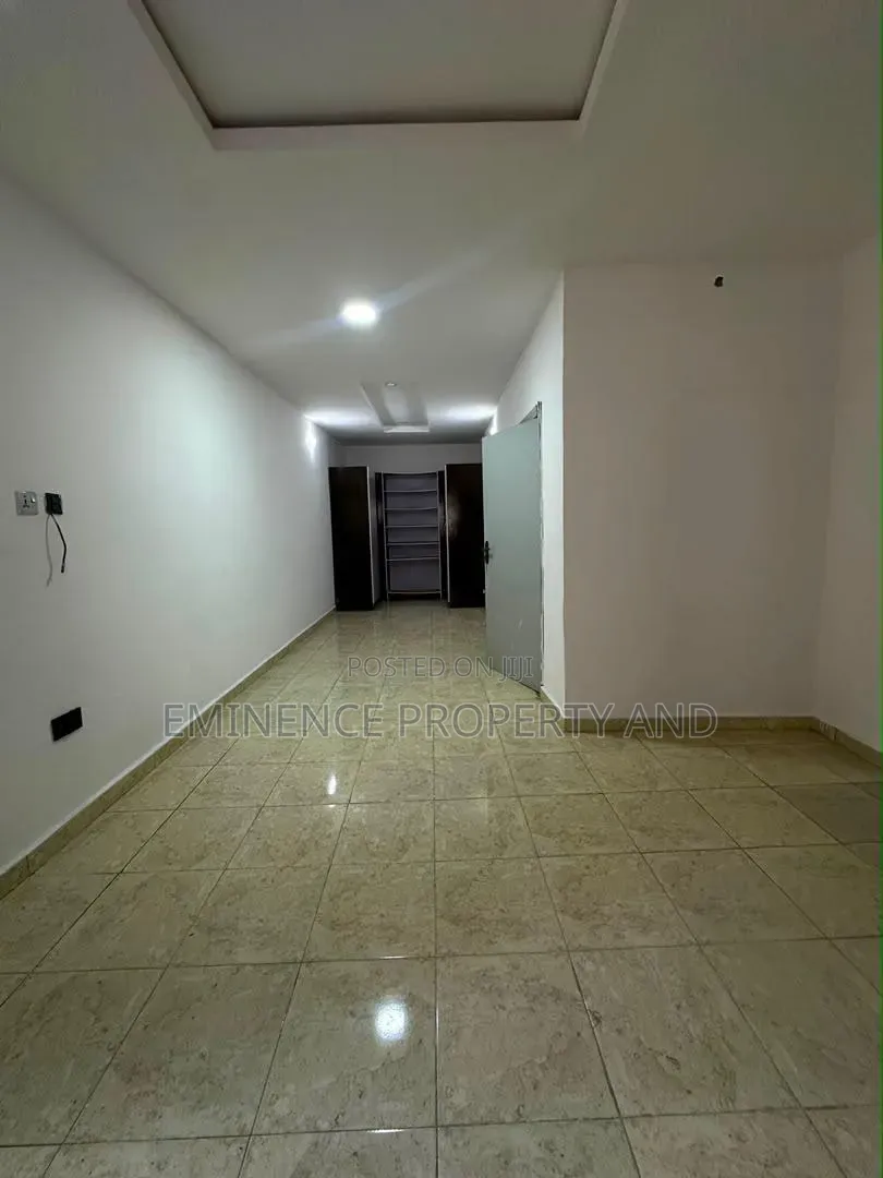 4bdrm Apartment in Lekki Expressway for rent in Lekki Expressway