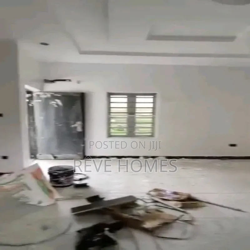 3bdrm Block of Flats in Mende for rent in Mende