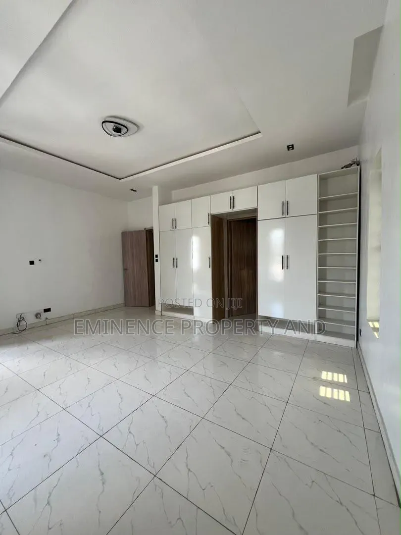 5bdrm Duplex in Lekki Expressway for rent in Lekki Expressway