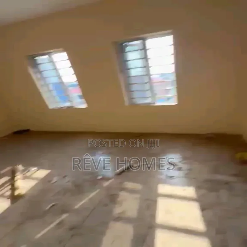2bdrm Block of Flats in Oworonshoki / Gbagada for rent in Oworonshoki / Gbagada