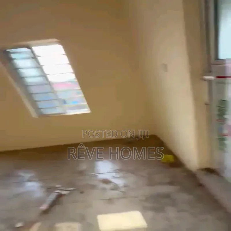 2bdrm Block of Flats in Oworonshoki / Gbagada for rent in Oworonshoki / Gbagada