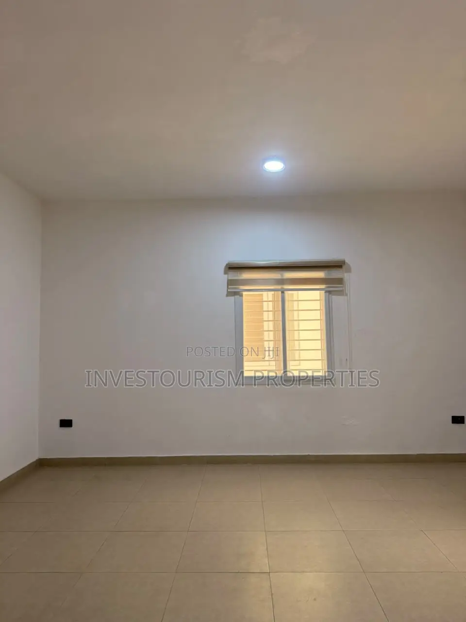 2bdrm Maisonette in Lekki Scheme 2 for rent in Off Lekki-Epe Expressway