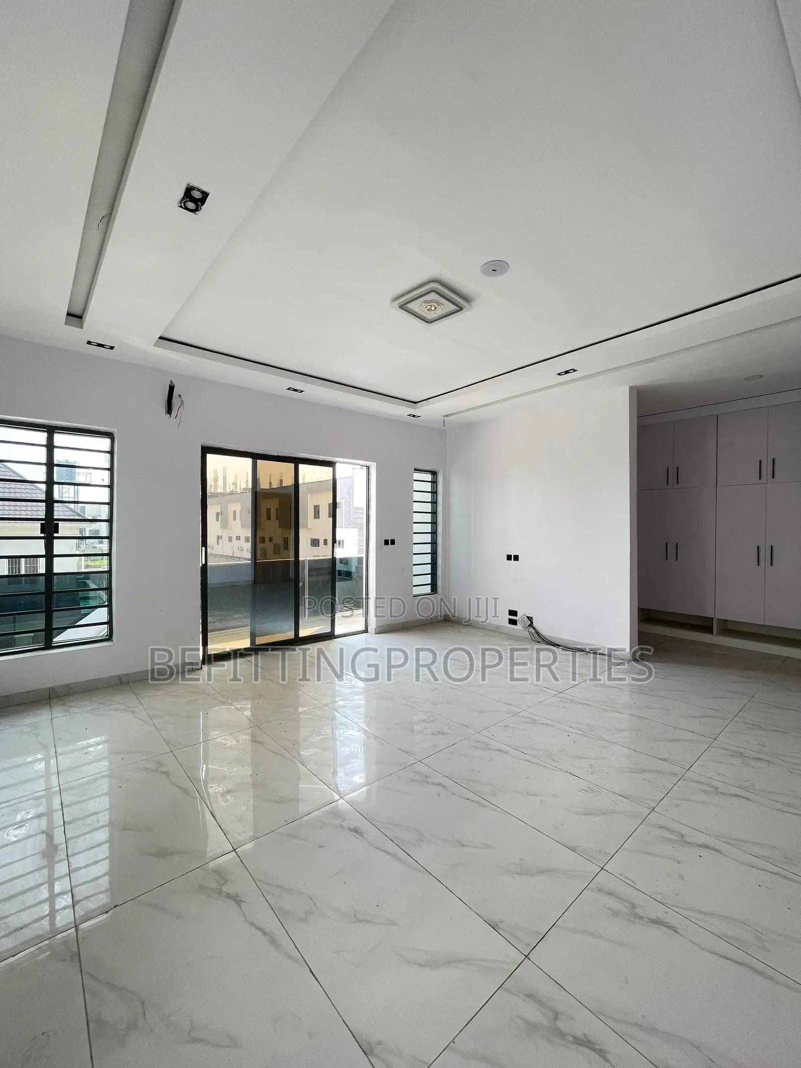 4bdrm Duplex in Lekki for sale in Lekki