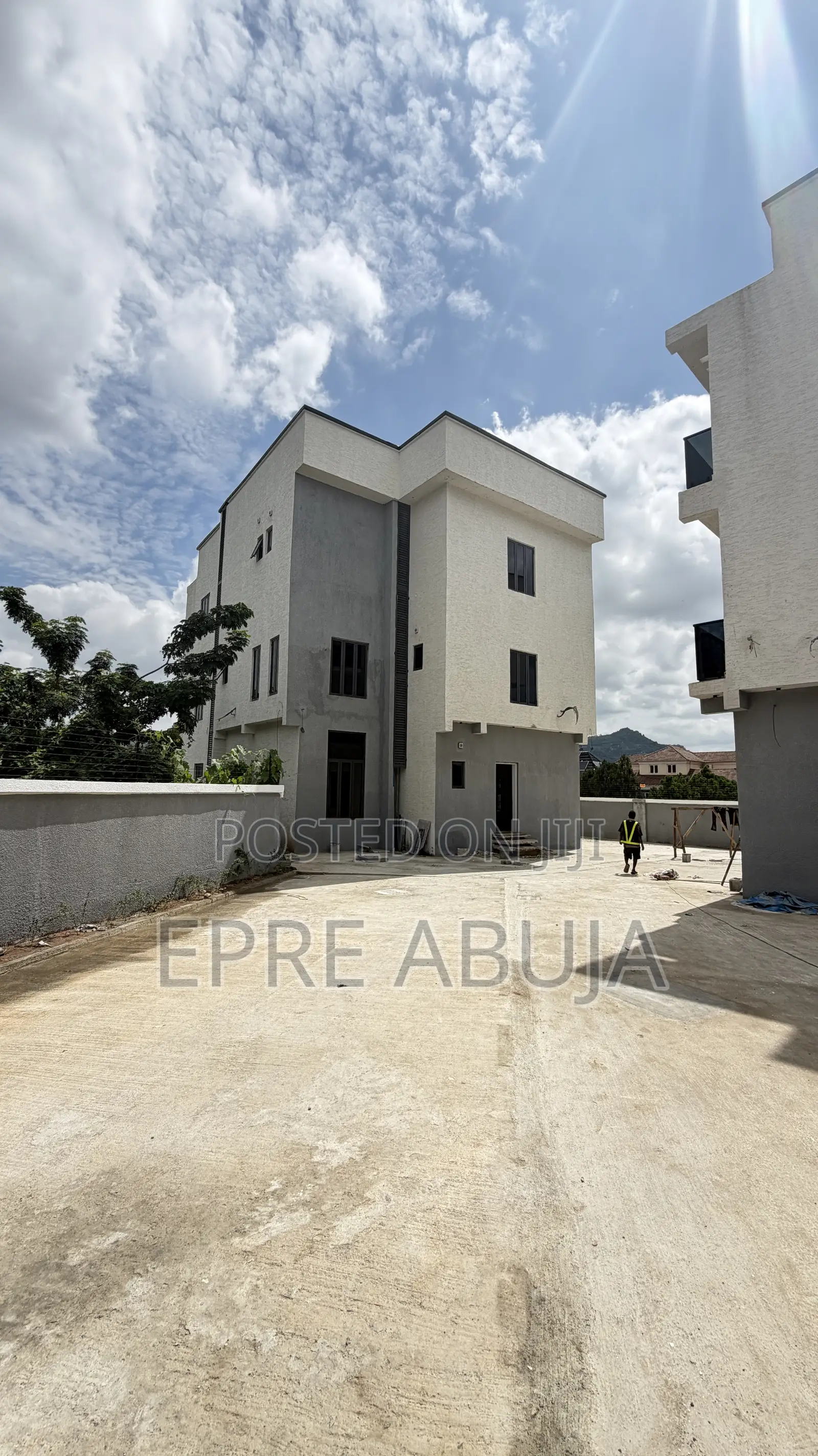 6bdrm Duplex in Maitama for sale in Maitama