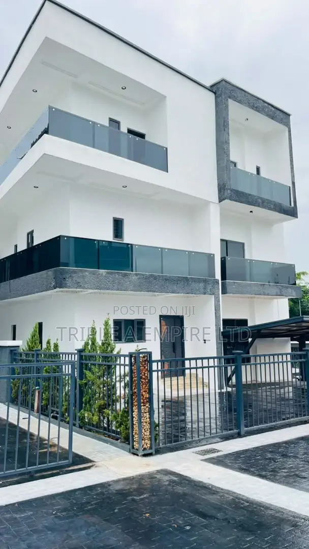 6bdrm Duplex in Katampe Extension for sale in Katampe Extension