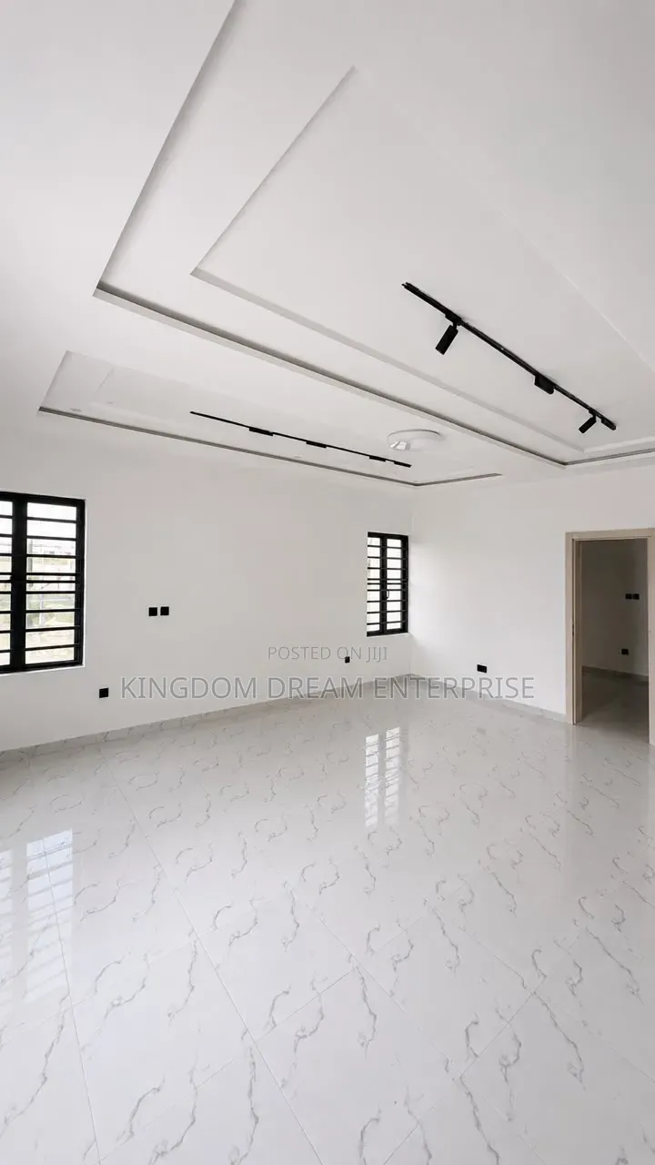 4bdrm House in Vgc Lekki Lagos for rent in VGC / Ajah