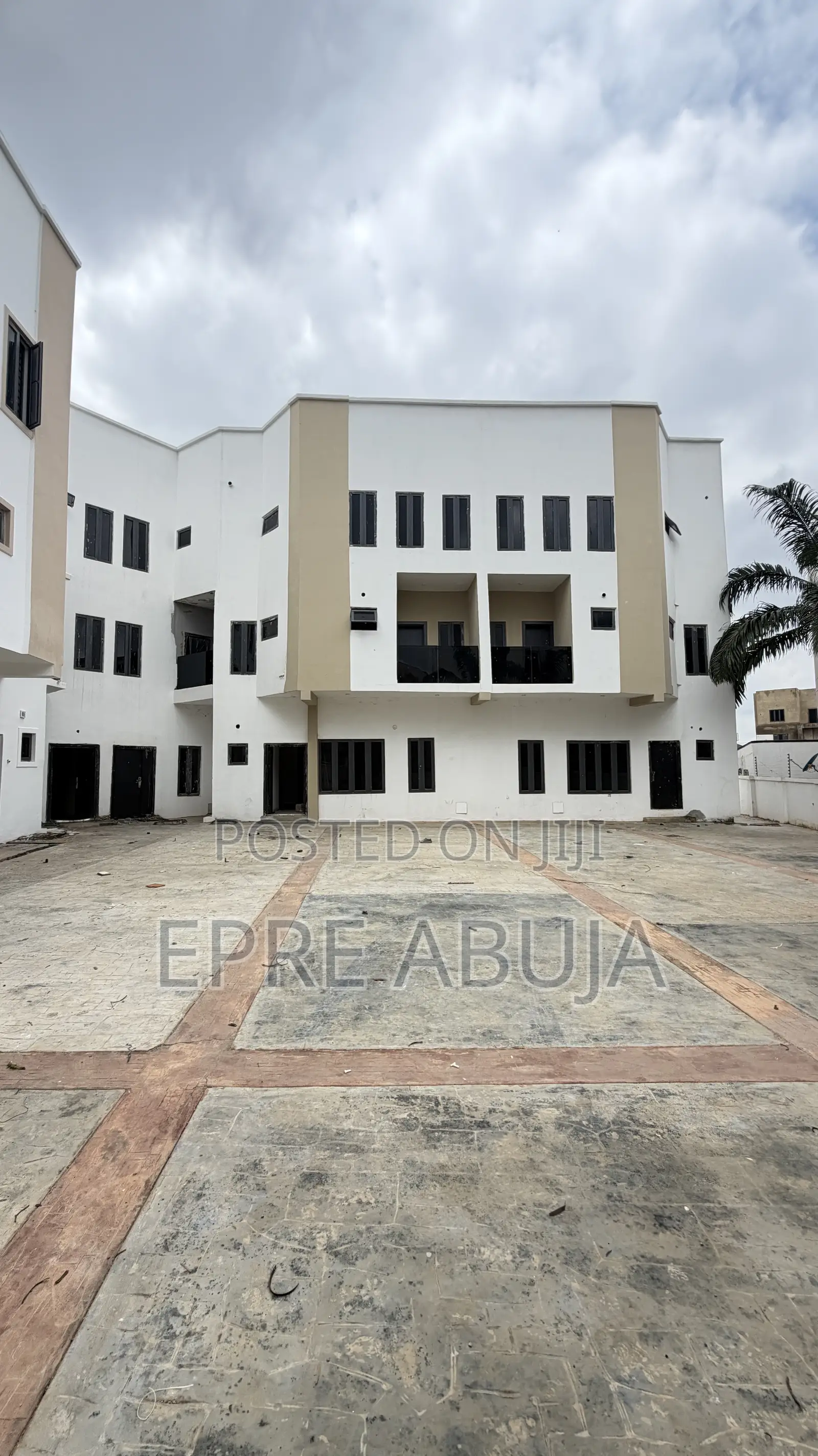 4bdrm Townhouse/Terrace in Jahi for sale in Jahi