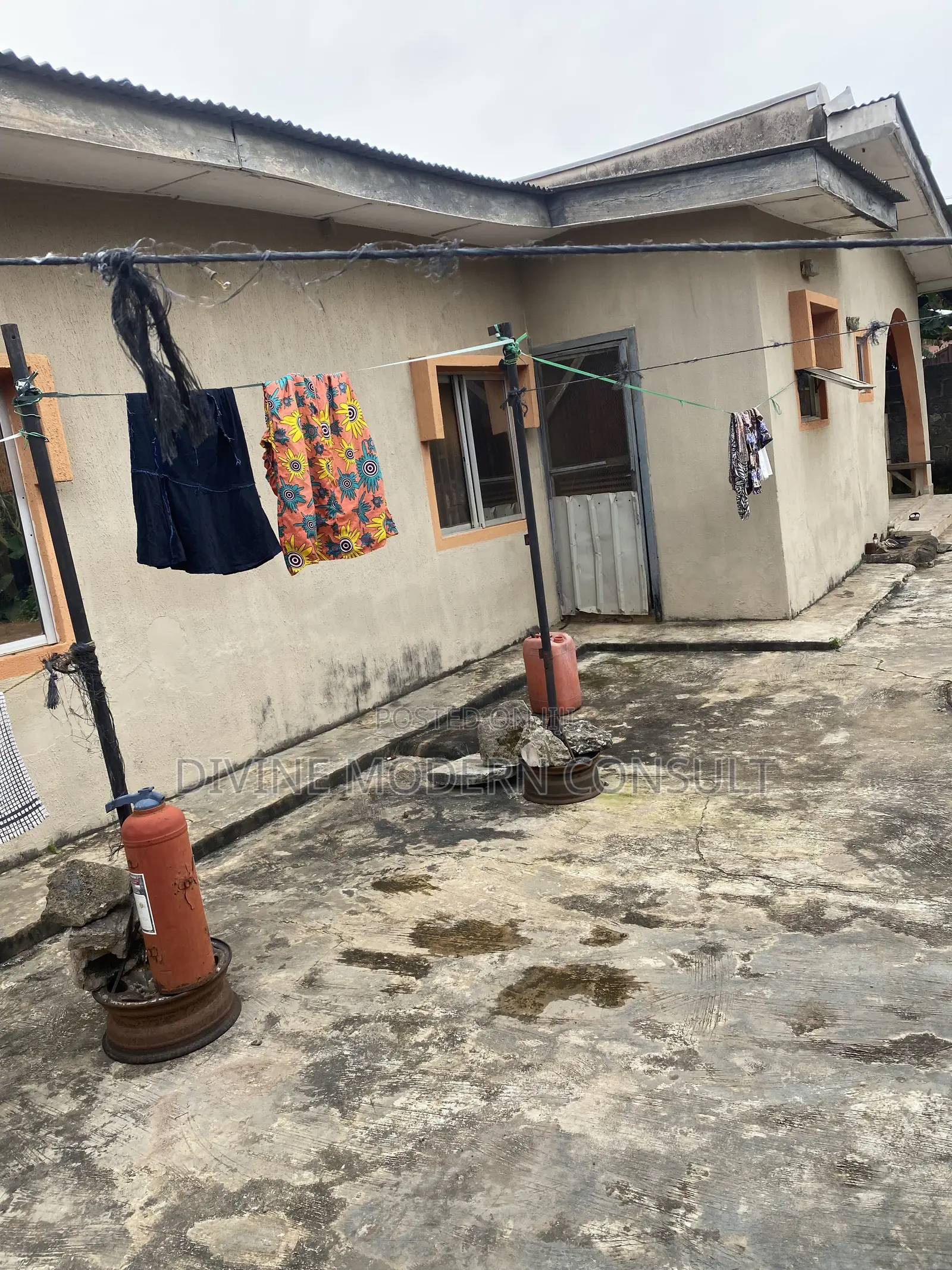 4bdrm Bungalow in Lagos State for sale in Lagos State