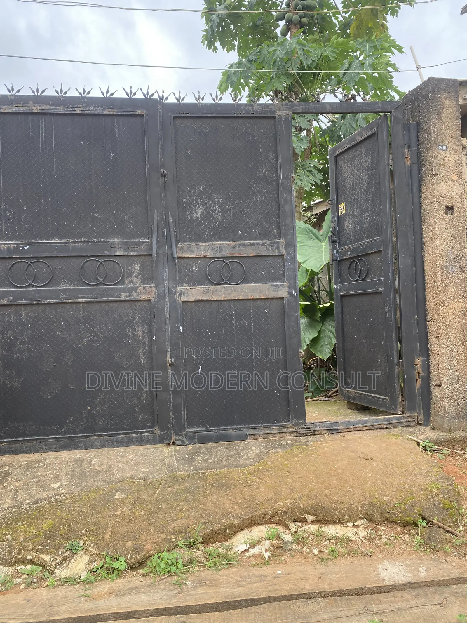 4bdrm Bungalow in Lagos State for sale in Lagos State