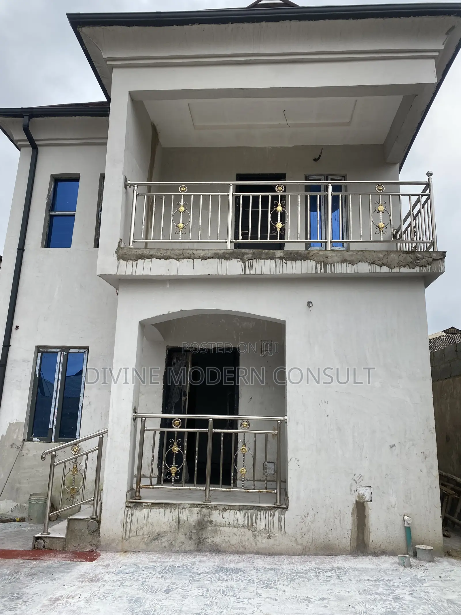 3bdrm Duplex in Lagos State for sale in Lagos State