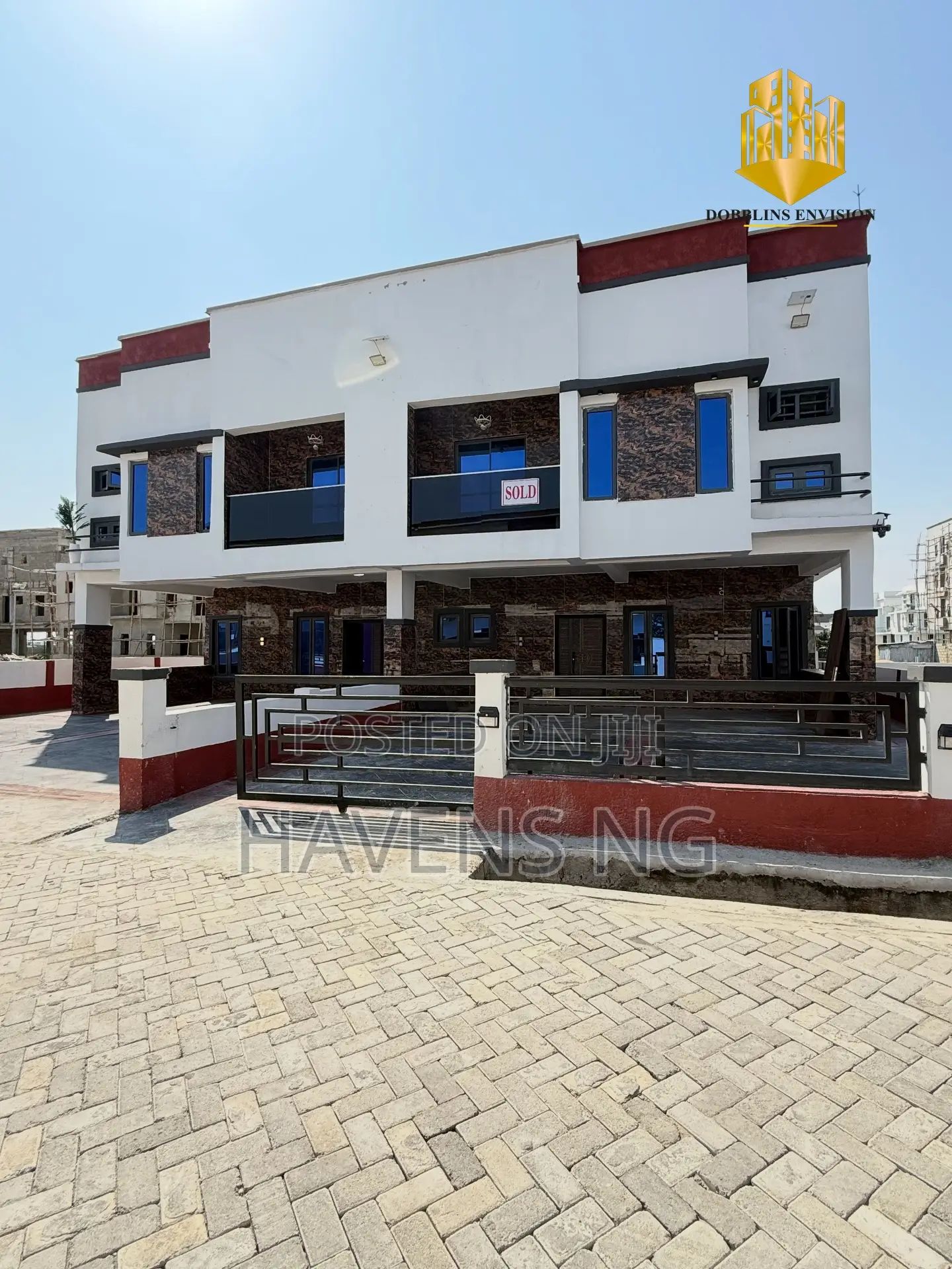 4bdrm Duplex in Lekki Phase 2 for sale in Lekki Phase 2