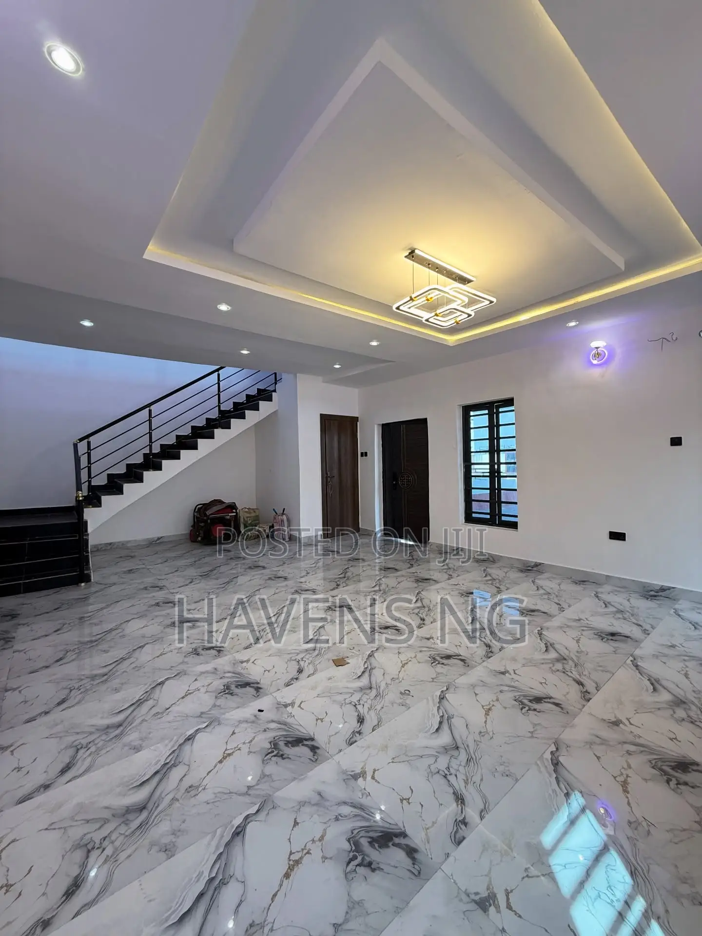 4bdrm Duplex in Lekki Phase 2 for sale in Lekki Phase 2