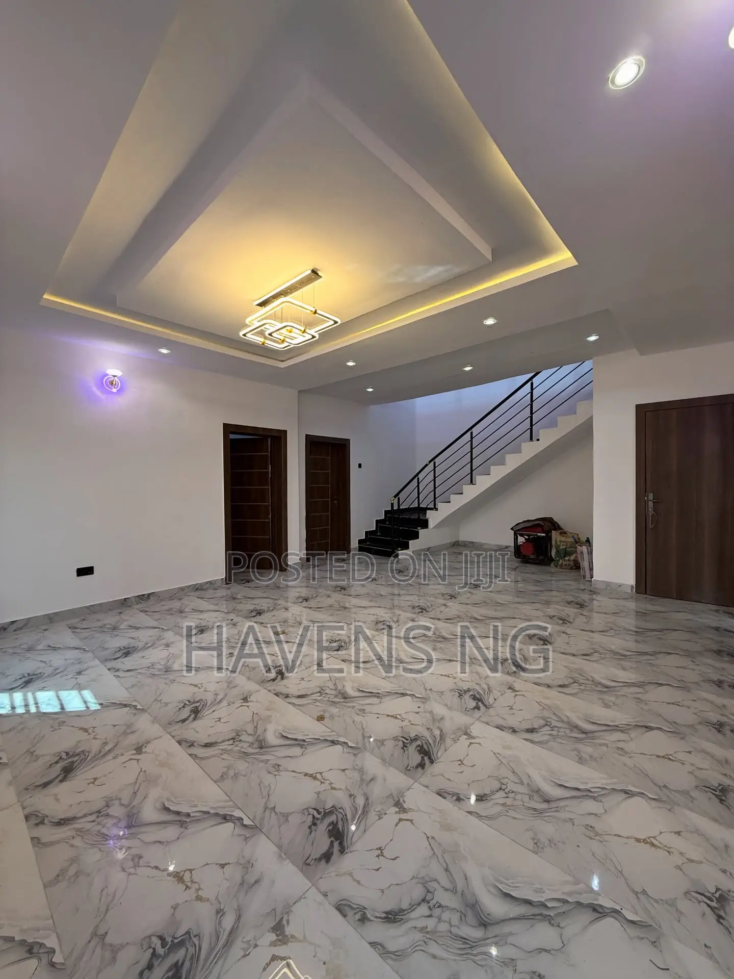 4bdrm Duplex in Lekki Phase 2 for sale in Lekki Phase 2