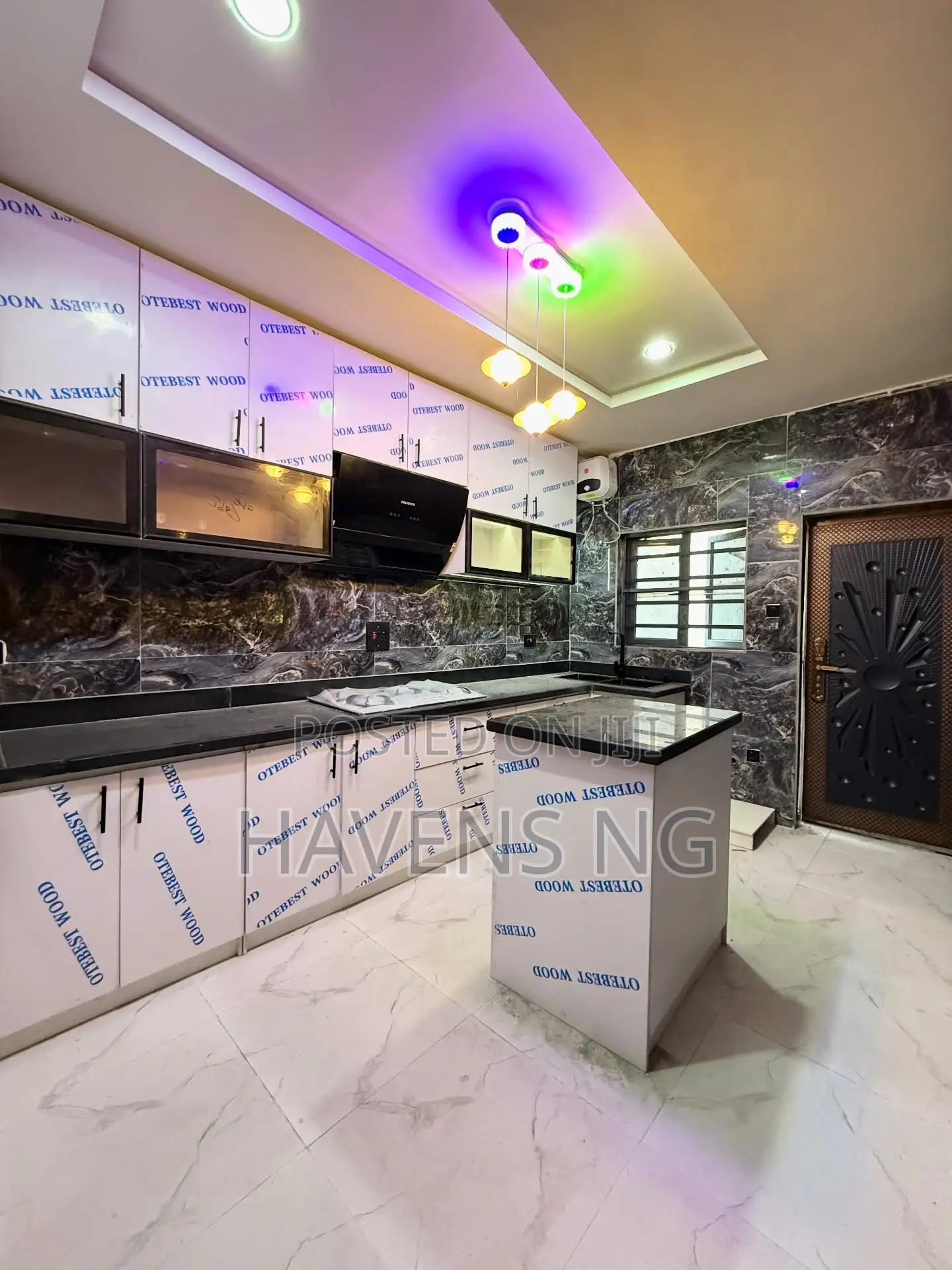 4bdrm Duplex in Lekki Phase 2 for sale in Lekki Phase 2