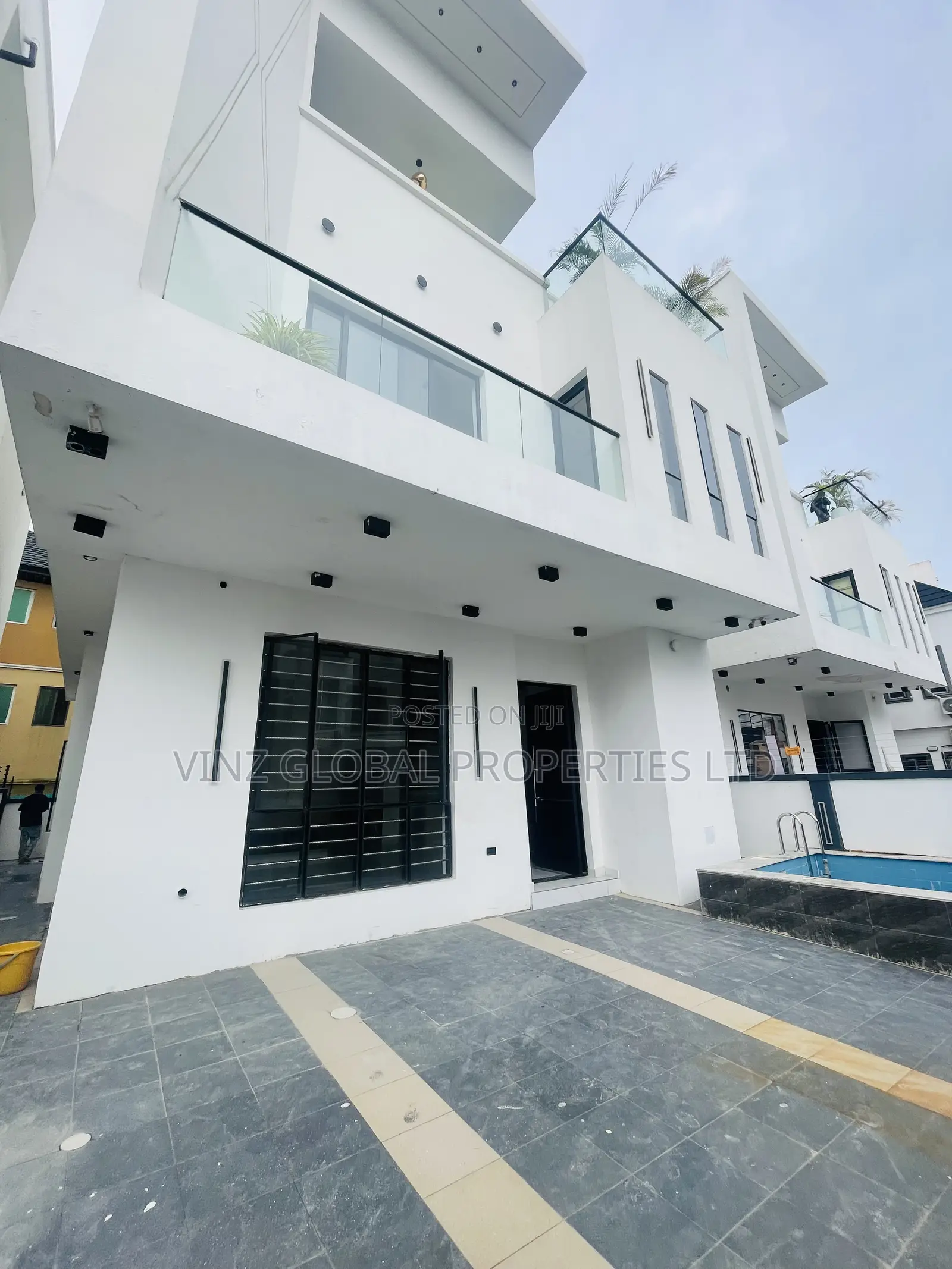 5bdrm Duplex in Lekki for sale in Lekki