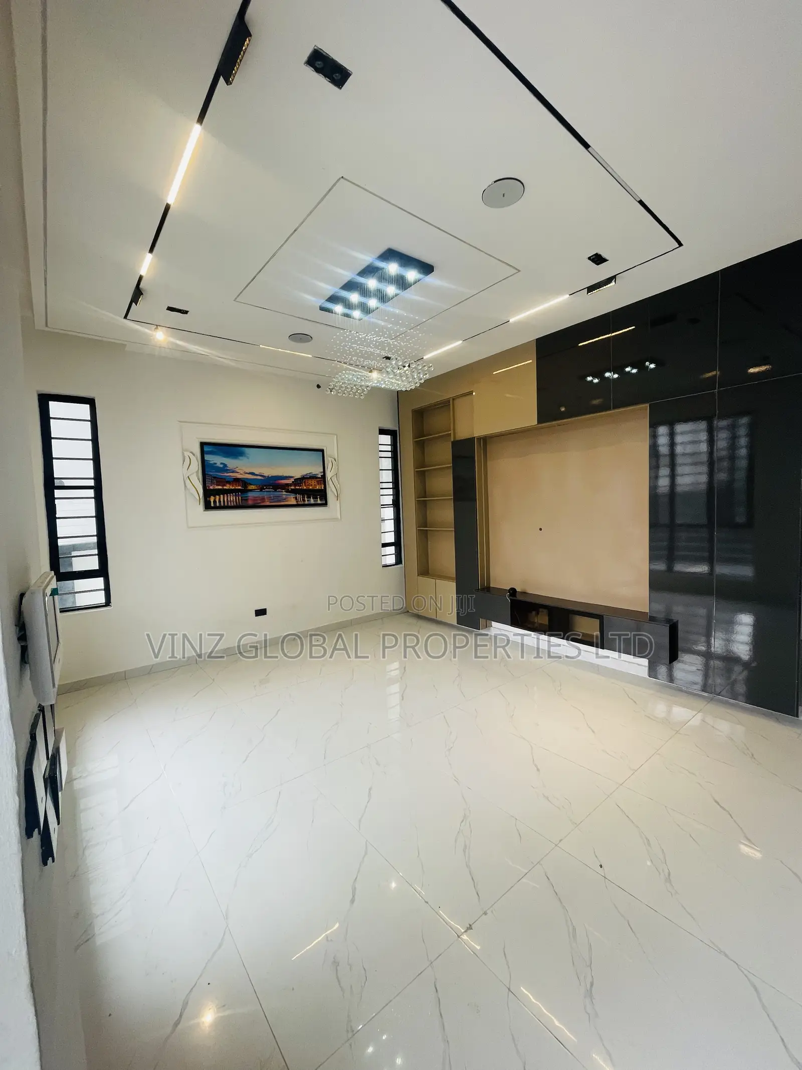 5bdrm Duplex in Lekki for sale in Lekki