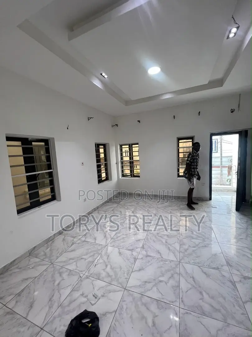 1bdrm Apartment in Lekki Phase 2 for rent in Lekki Phase 2
