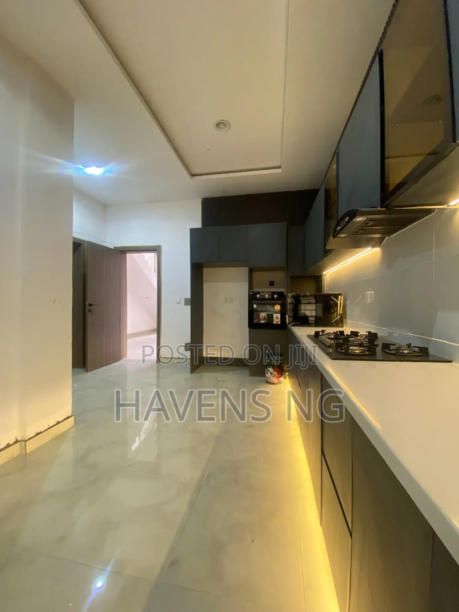 4bdrm Apartment in Lekki Phase 1 for sale in Lekki Phase 1