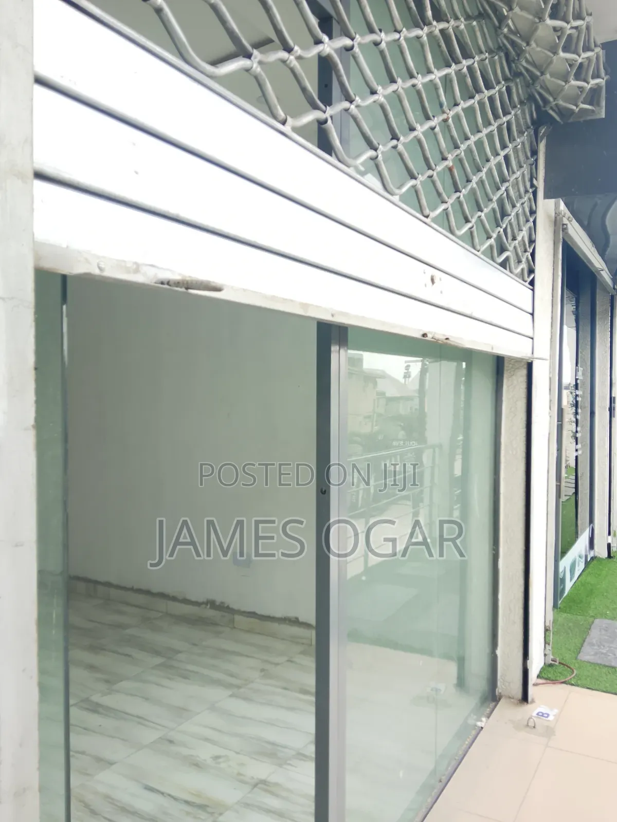 Shop for Rent in Thomas Estate