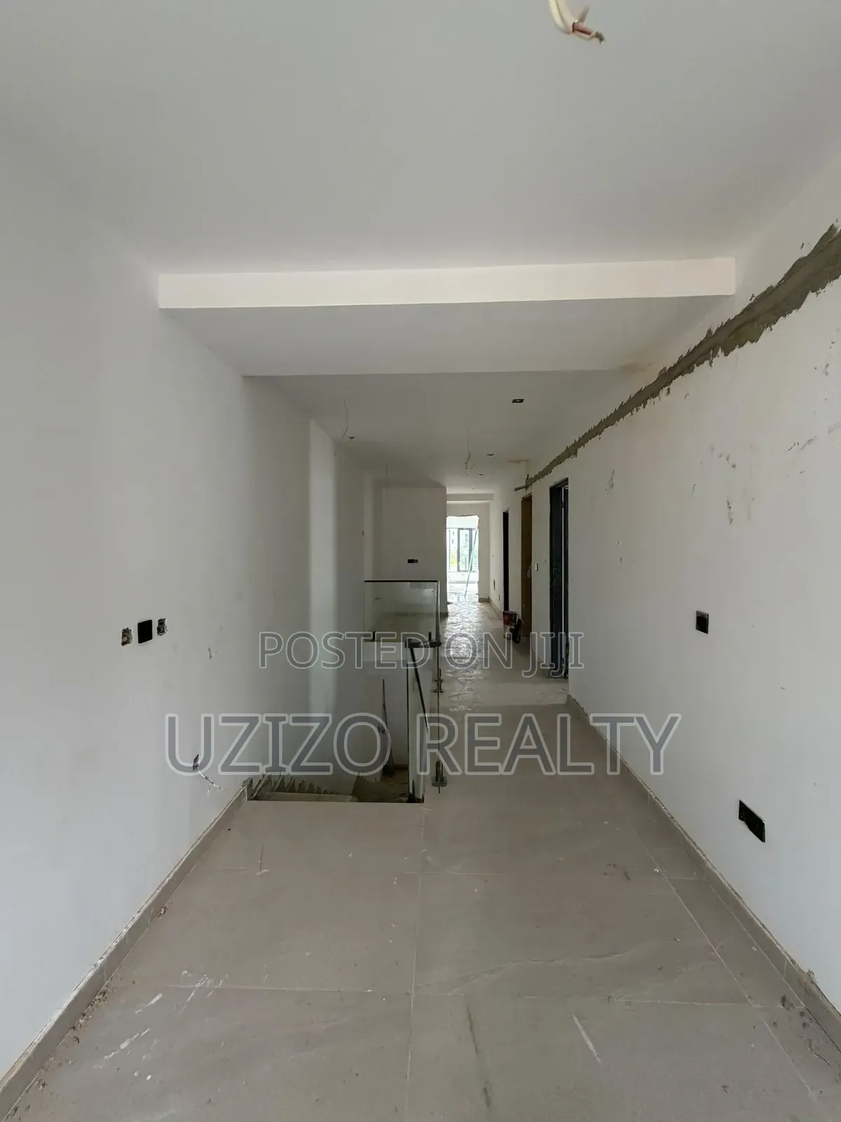 5bdrm Duplex in Lekki Phase 1 for sale in Lekki Phase 1