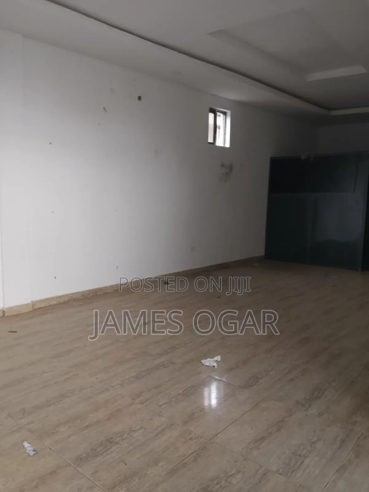 Shop for Rent in Thomas Estate