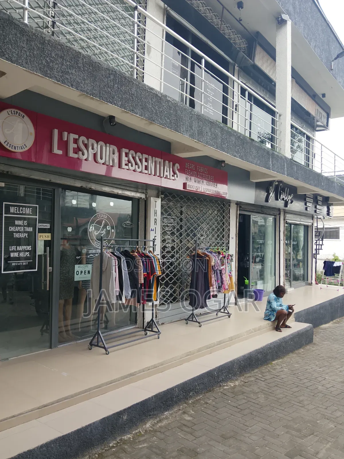 Shop for Rent in Thomas Estate