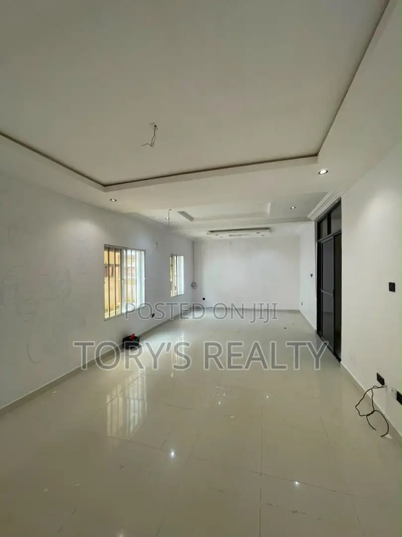 Studio Apartment in Lekki Phase 2 for rent in Lekki Phase 2