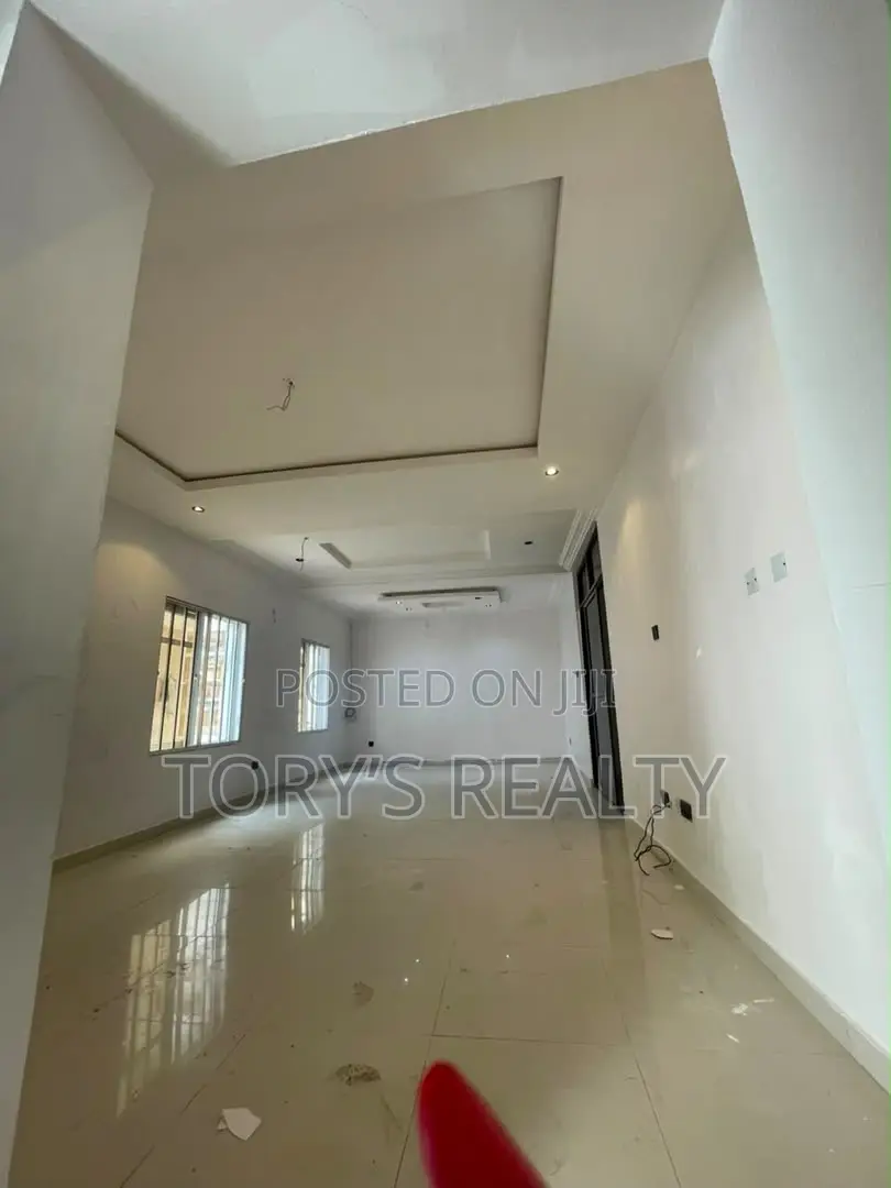 Studio Apartment in Lekki Phase 2 for rent in Lekki Phase 2