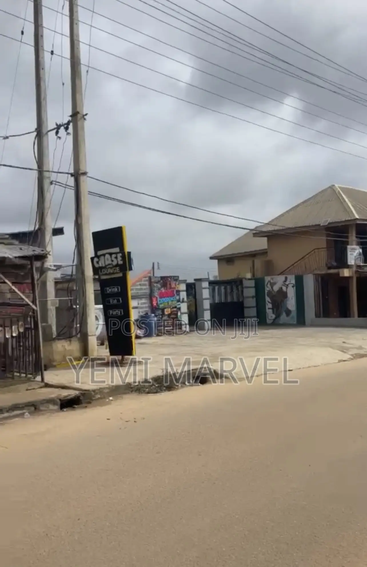 500sqm of Commercial Land Beside CHASE LOUNGE, Atere, Tipper Garage in Akala Express