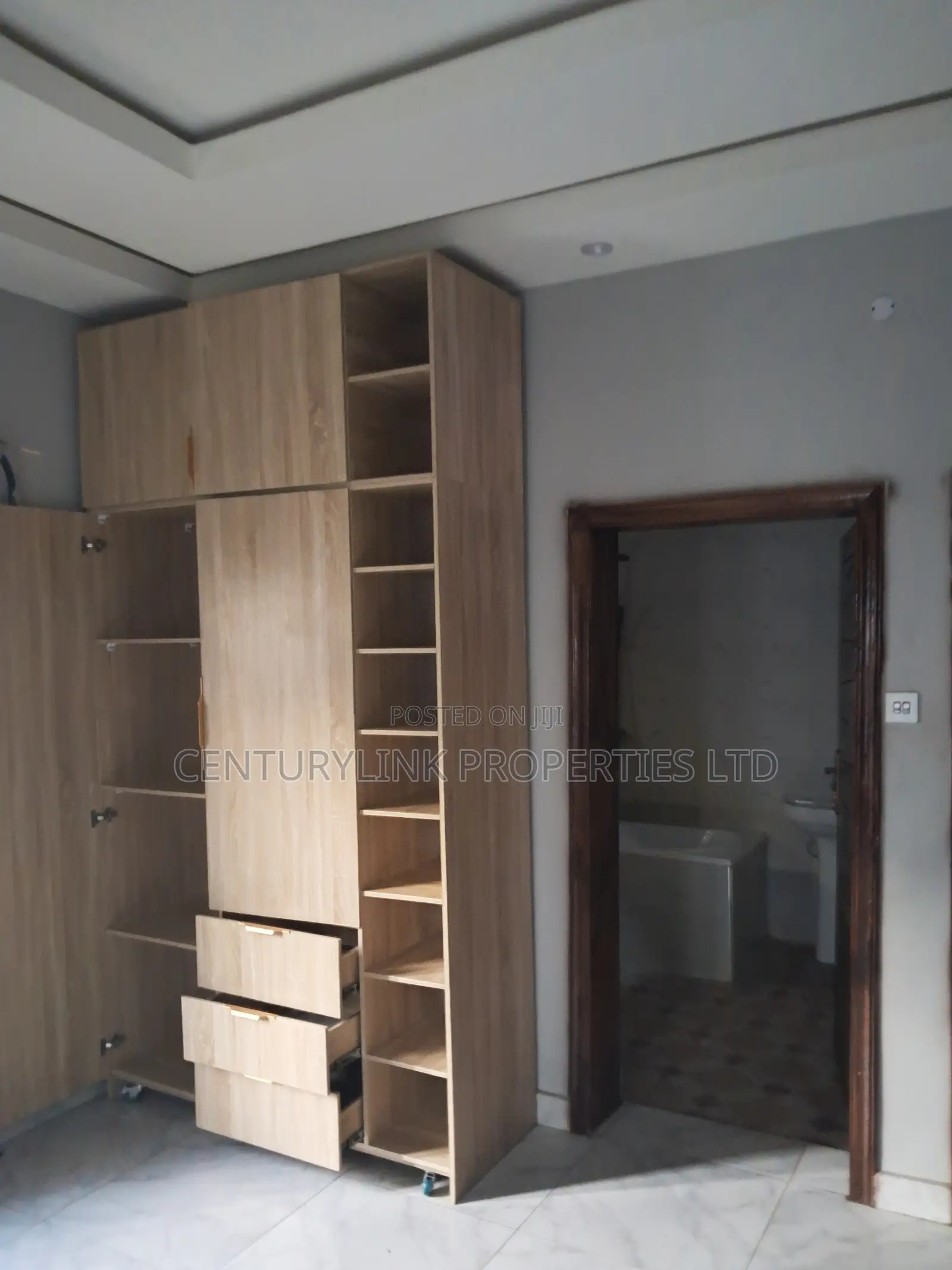 3bdrm Apartment in Peninsula Gardens for rent in Peninsula Estate