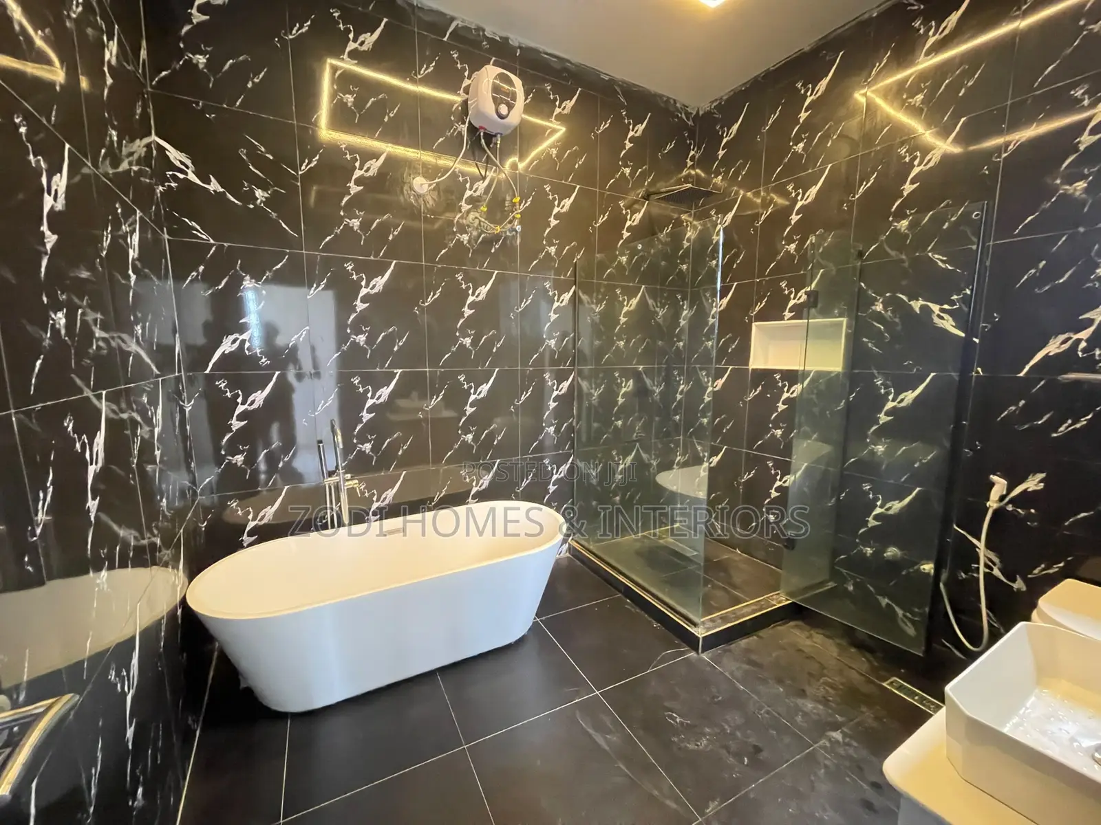 5bdrm Duplex in Olokonla for sale in Olokonla
