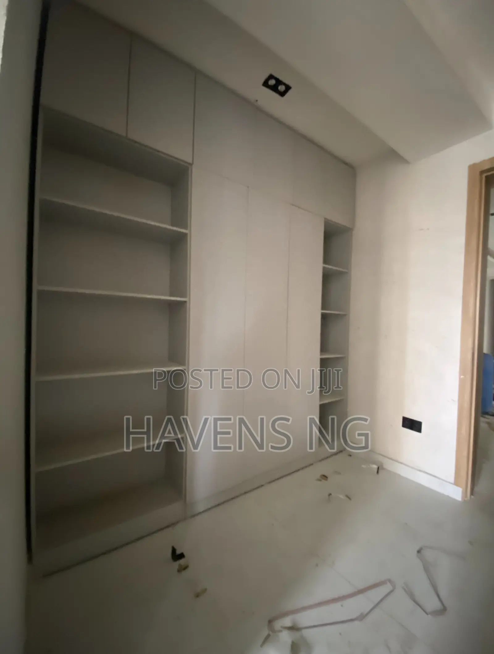 2bdrm Apartment in Ikate for sale in Ikate