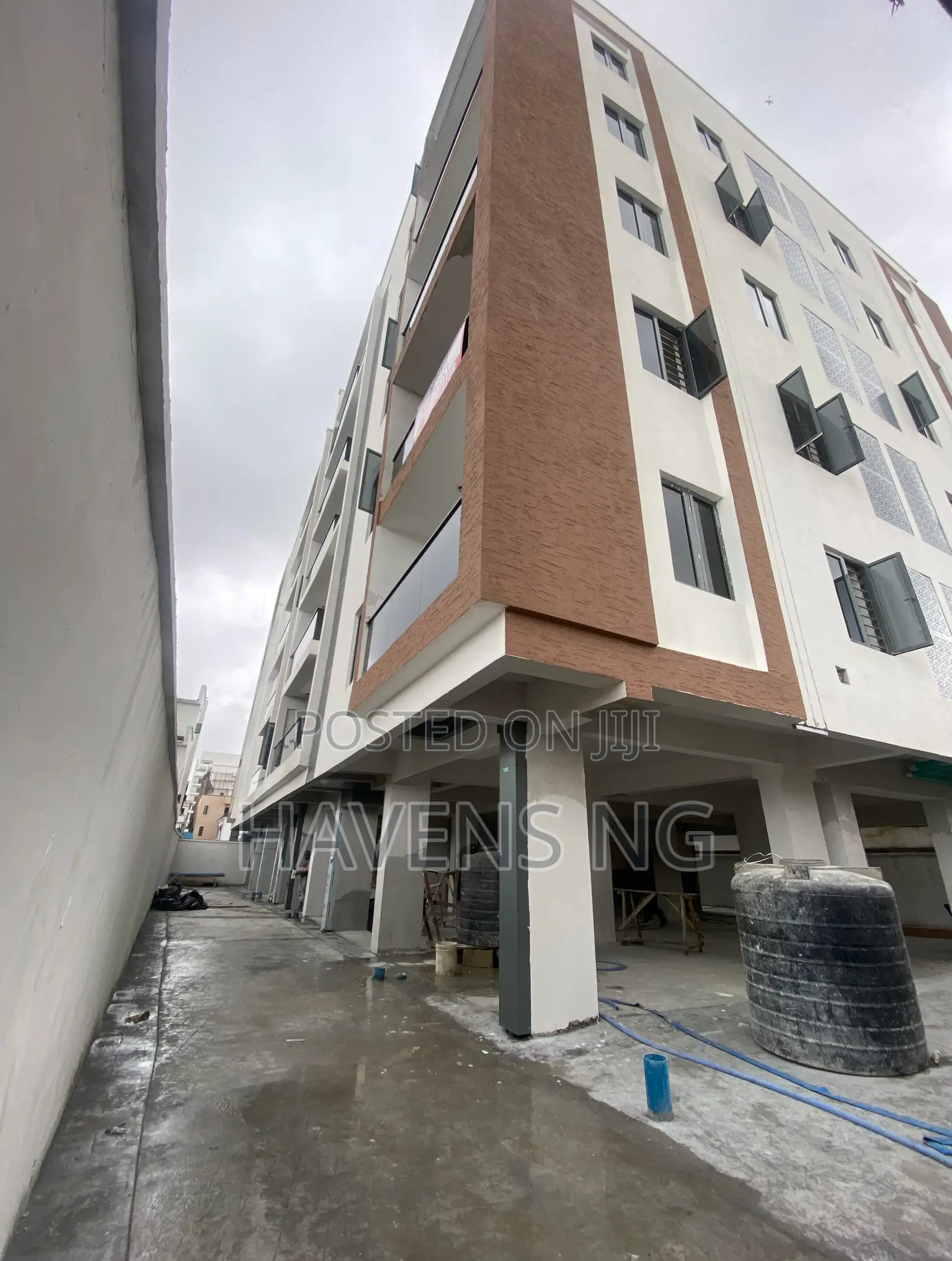 2bdrm Apartment in Ikate for sale in Ikate