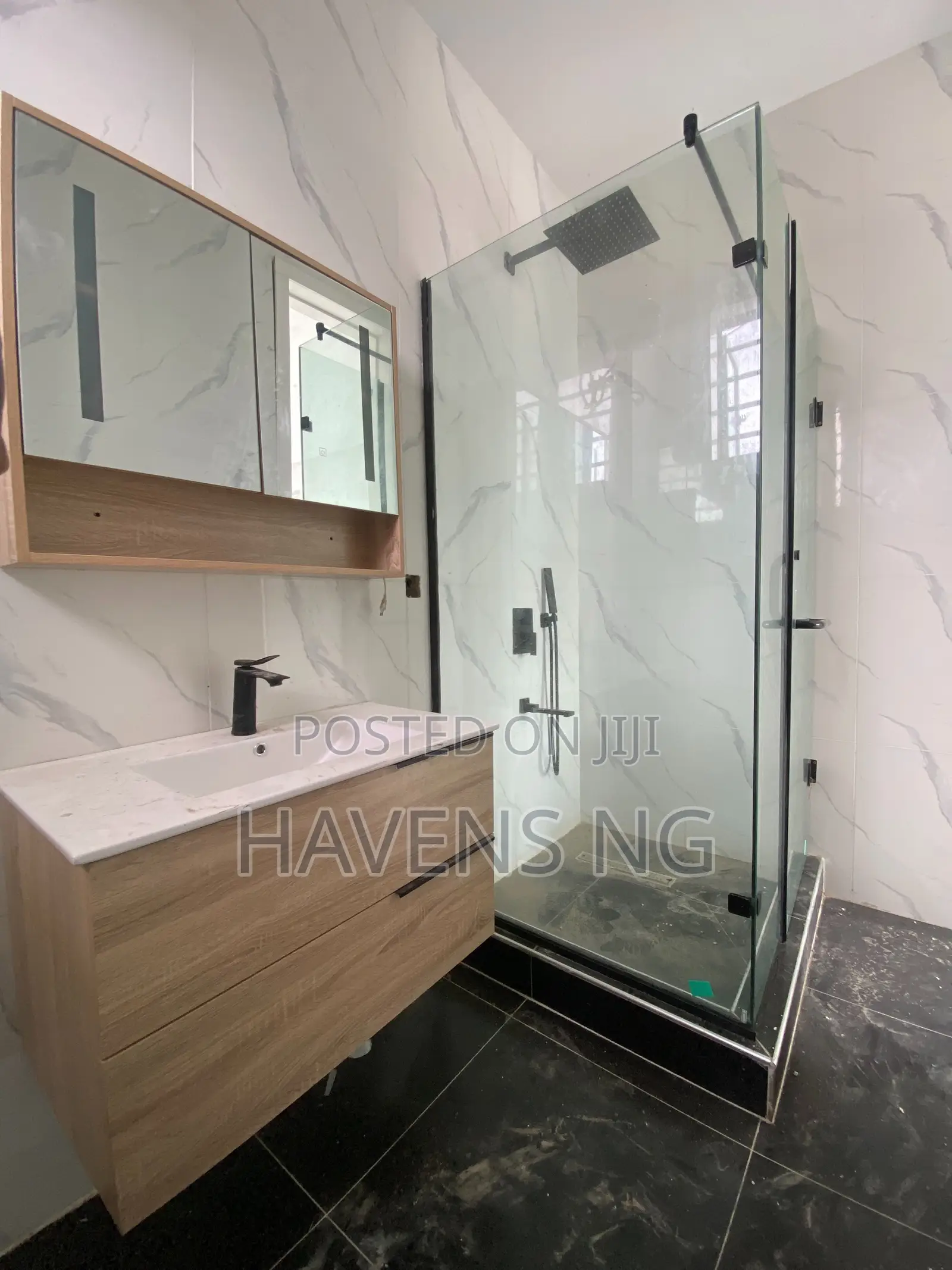 3bdrm Apartment in Lekki Phase 1 for sale in Lekki Phase 1