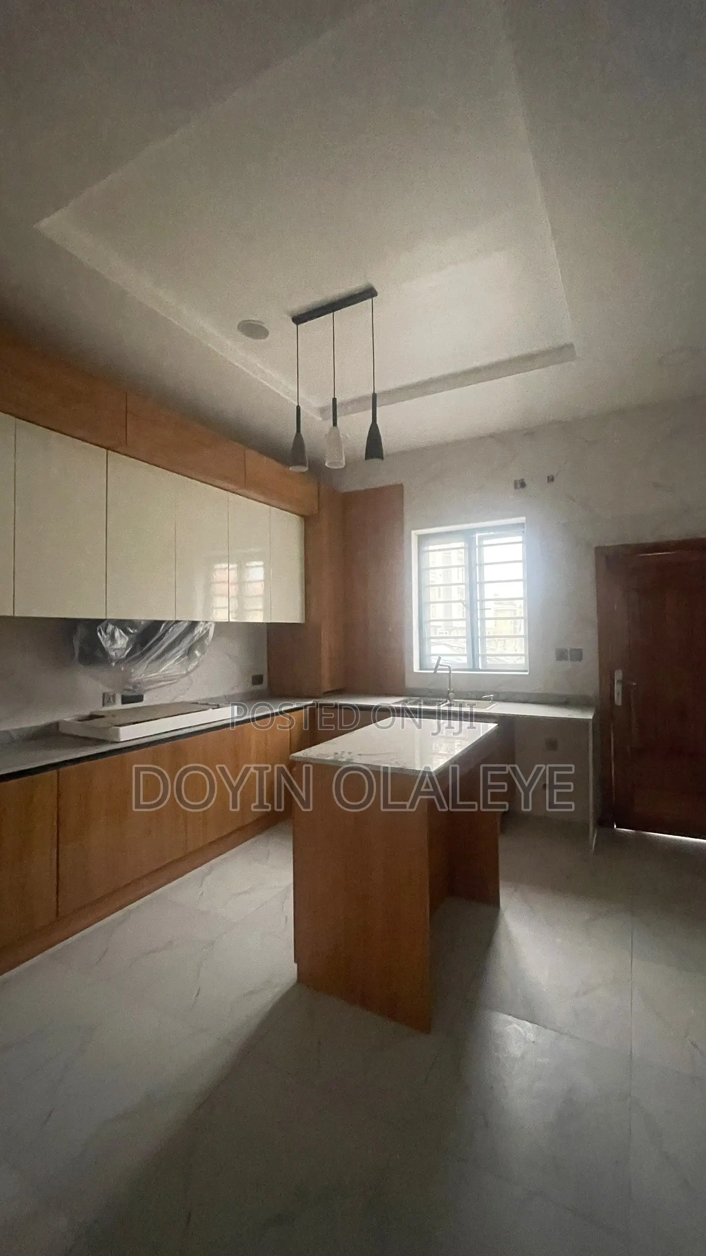 4bdrm Duplex in Ilasan for sale in Ilasan