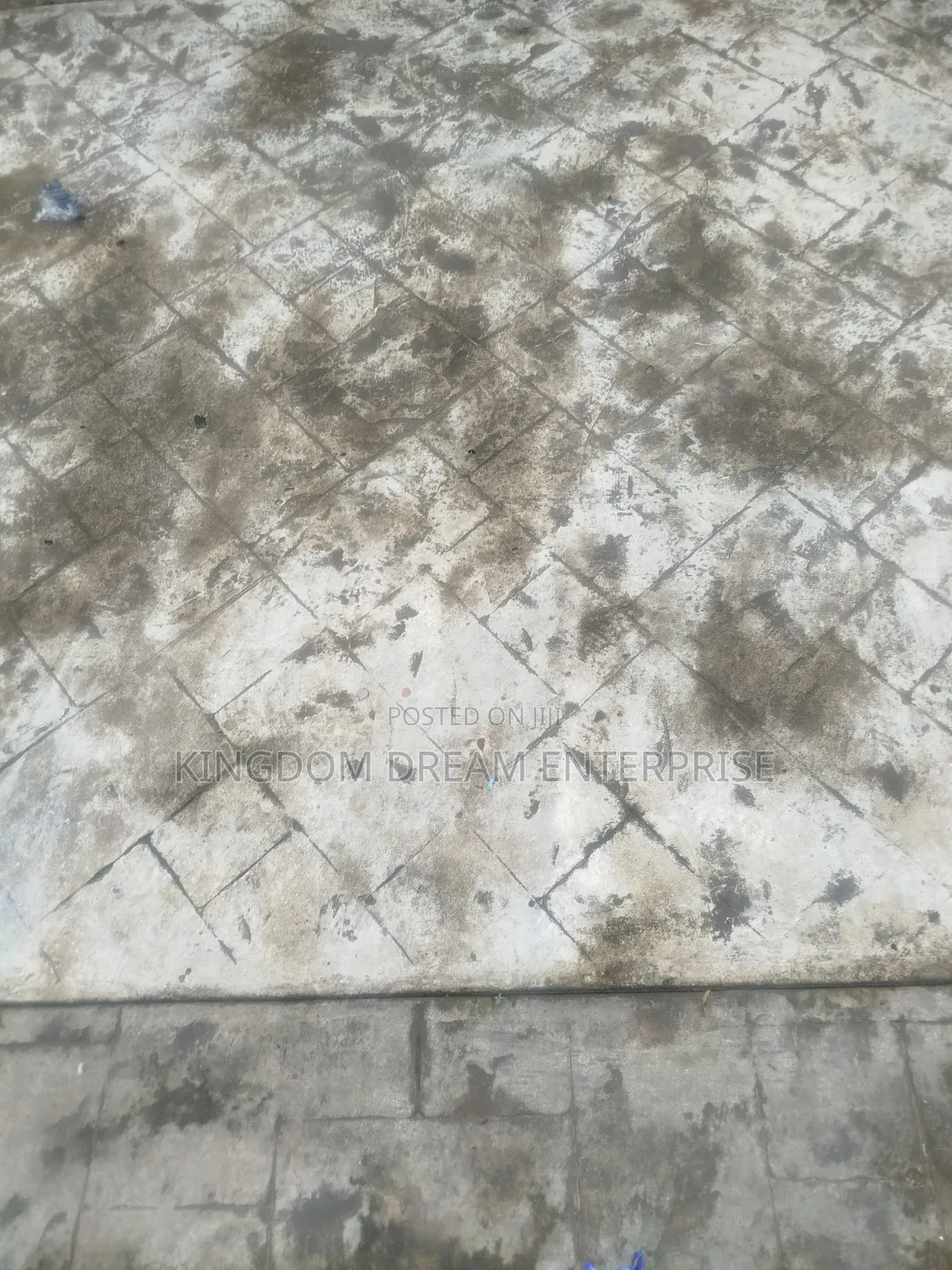 1,100 SQM Land Commercial Osolo Way Isolo Lagos CofO in Osolo Way