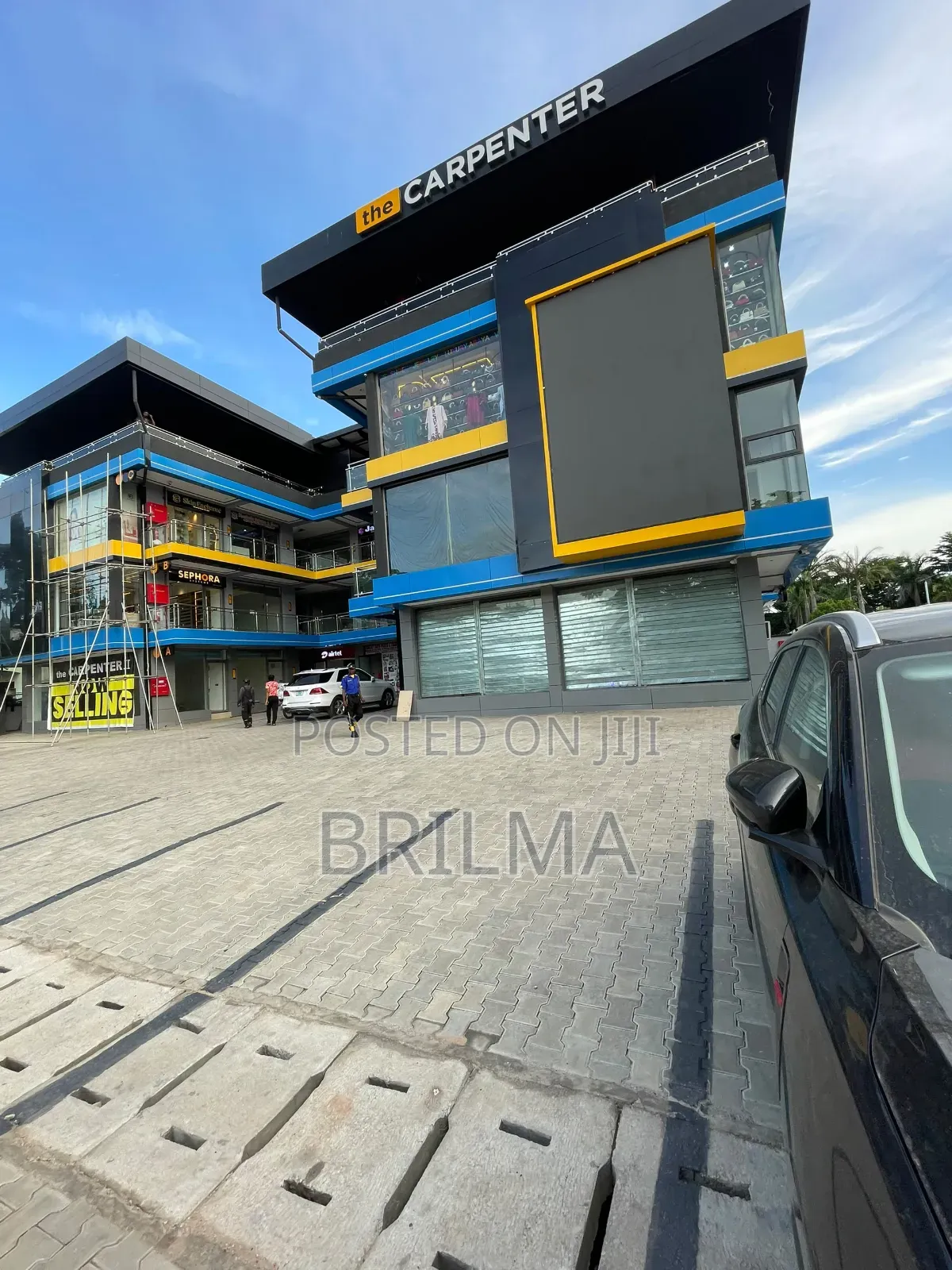 40 SQM of Shop Office Space in Gwarimpa for Sale in Galadimawa